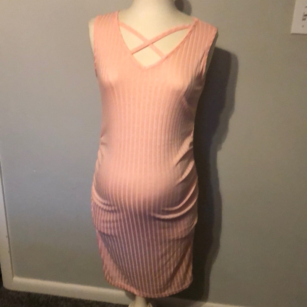 Mom & Co. Pink Sleeveless Maternity Dress